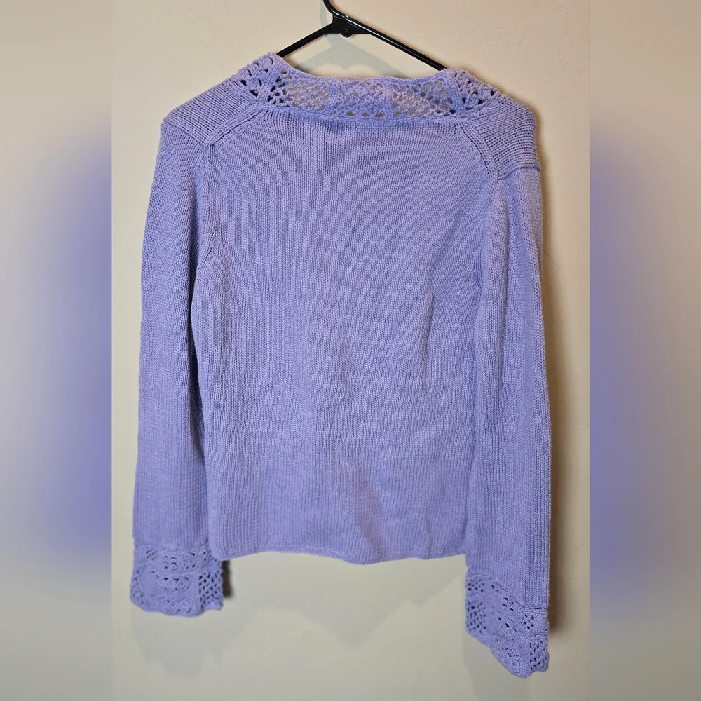 Liz Claiborne Purple V-Neck Sweater NWT - Picture 2 of 5